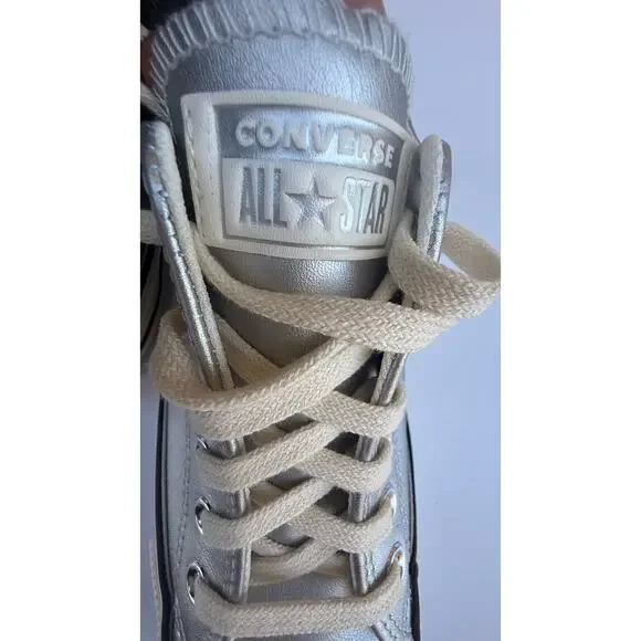 Converse Women's Silver Metallic Chuck Taylor All Star Low Leather Size 7 - Picture 10 of 13